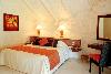 Maur�cius - Flic en Flac - La Piroque ****