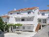 Chorv�tsko - ostrov Rab - Apartm�ny Snje�ana - Pela ***