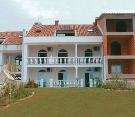 Chorv�tsko - ostrov Krk - Priv�tne apartm�ny Malinska***