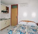 Chorv�tsko - Dalm�cia - Omi� - Apartm�ny Aga-Neven****