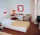 Chorv�tsko - Dalm�cia - Podgora - Hotel Minerva***