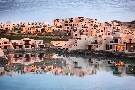 Emir�ty - Ras Al Khaimah - Cove Rotana Resort ****+