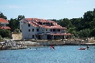 Chorv�tsko - ostrov Rab - Villa Mare ****