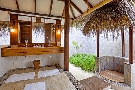 Maledivy - Meemu Atoll - Medhufushi Island Resort ****+