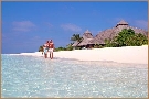 Maledivy - Lhaviyani Atoll - Kuredu Island Resort & Spa ****