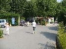Franc�zko - Port Grimaud - kemp. Les Prairies de la Mer *****